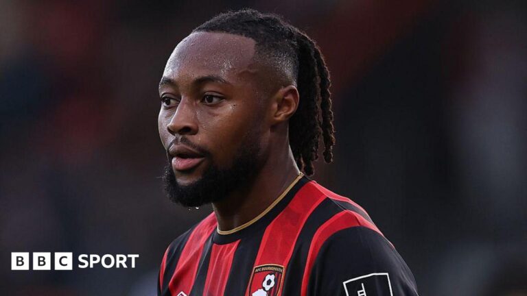 Antoine Semenyo: Manchester City in advanced talks with Bournemouth forward Close up of Bournemouth winger Antoine Semenyo
