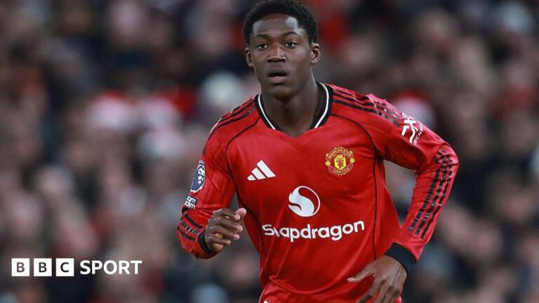 Manchester United: Ruben Amorim says players will not leave in January unless they are replaced Manchester United midfielder Kobbie Mainoo