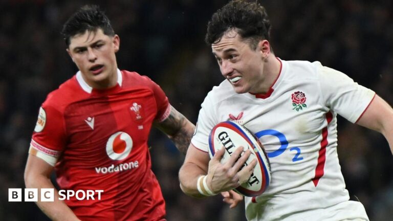 Henry Arundell celebrates scoring a try for England