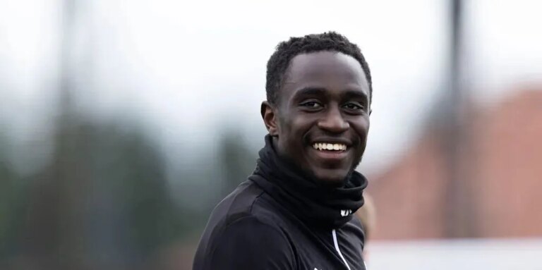 Aberdeen signal Uganda Cranes defender Bwomono