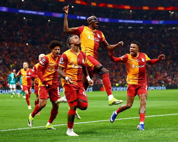 Galatasaray place hefty price tag on Osimhen